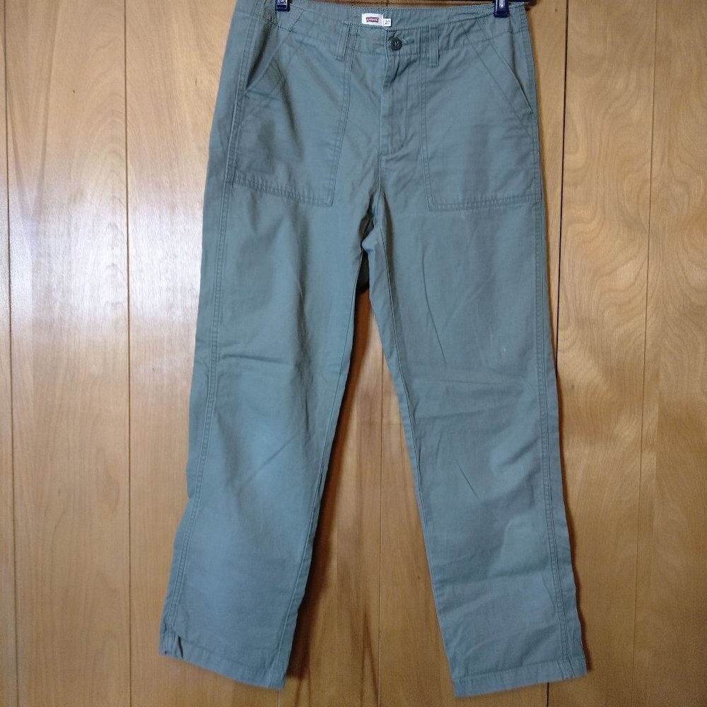 Levi's Women's Green Cotton Casual Pants Back Flap Pockets Outdoor Size 27